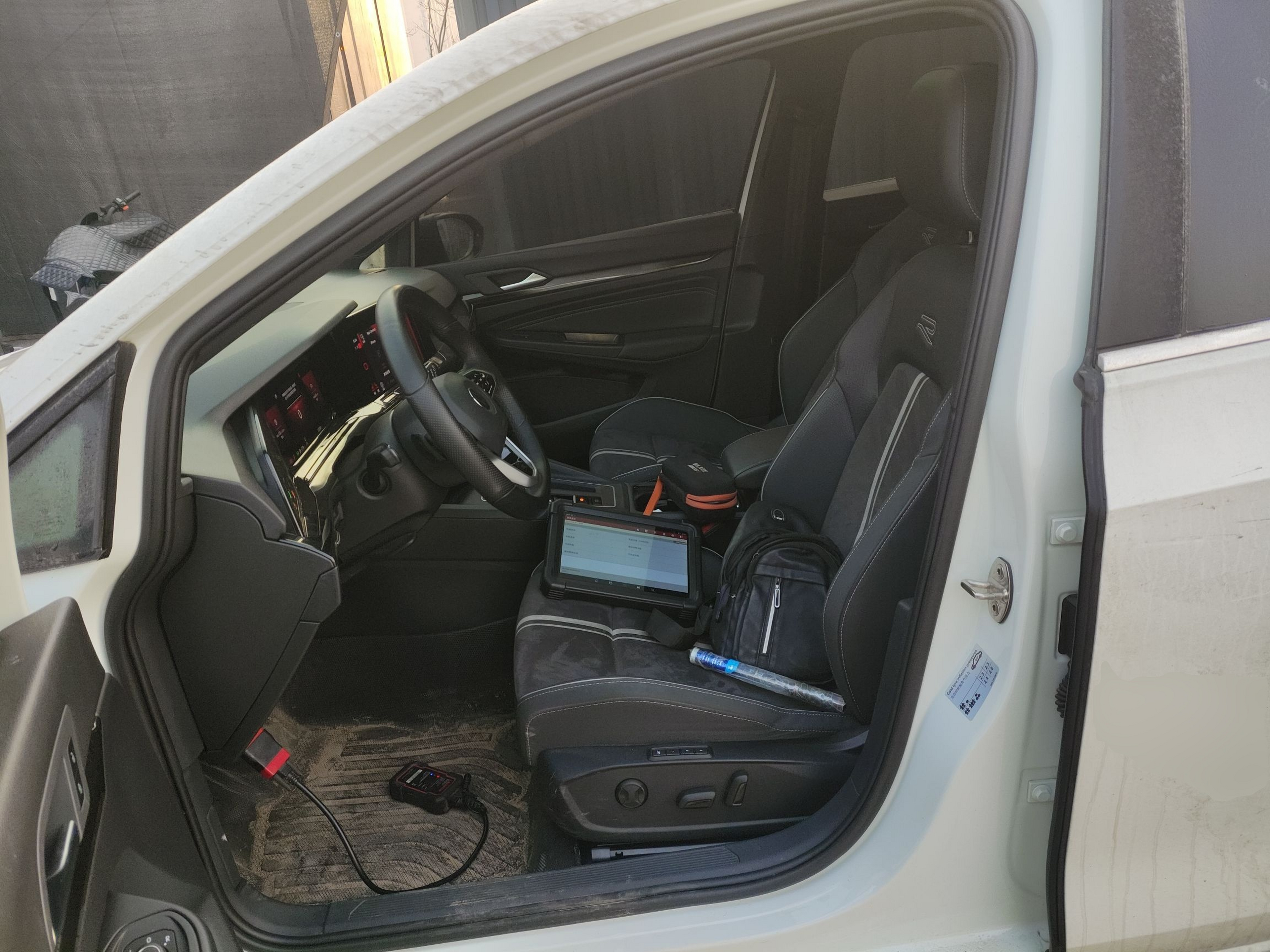 Переднее сиденье в автомобиле