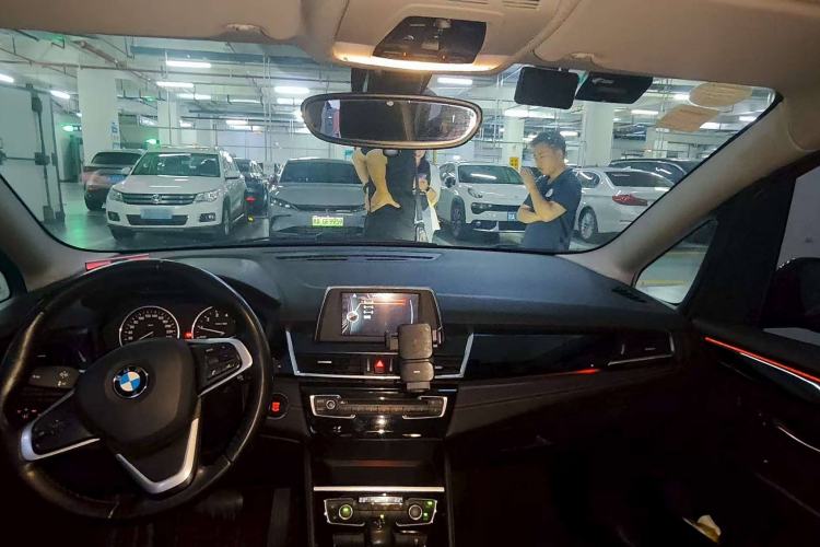 Used BMW 2 Series Gran Tourer 2015 218i Sports Design Package
