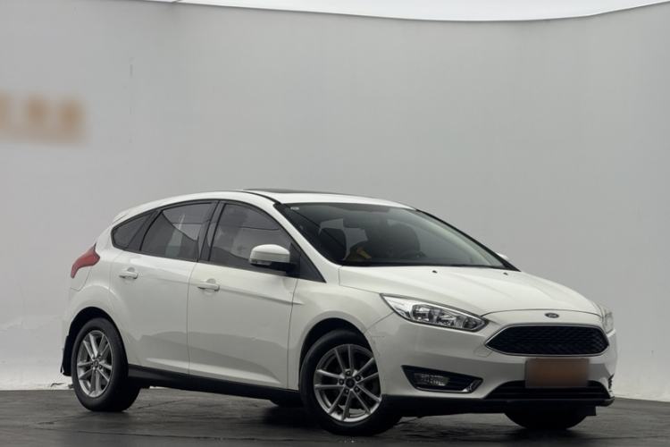 Used Ford Focus 2015 Hatchback 1.6L Automatic Fashion Edition