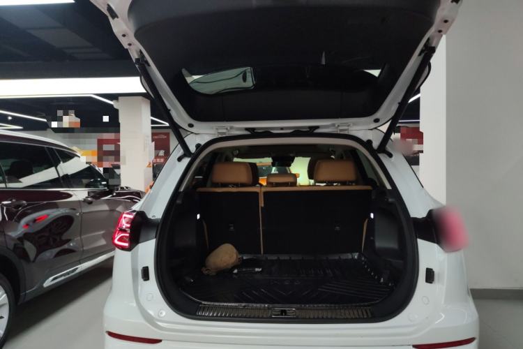 Used Hongqi HS5 2023 2.0T Four-Wheel Drive Flagship Pro Edition
