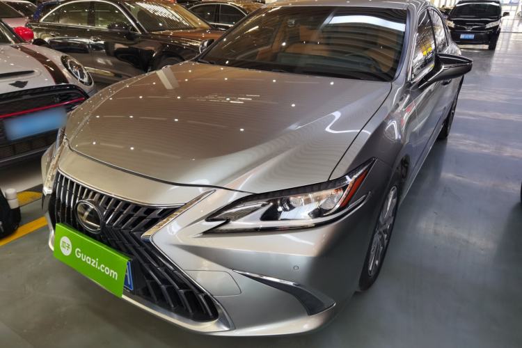 Used Lexus ES 2022 200 Excellence Edition