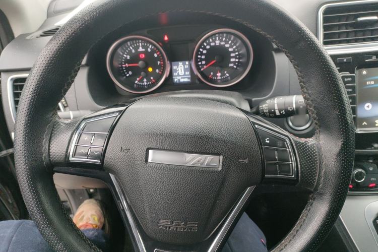 Used Haval M6 2018 Revised Version 1.5T DCT Two-Wheel Drive Elite Edition
