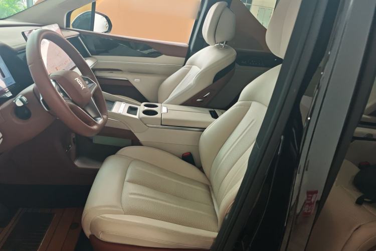 Used BYD Xia 2025 DM-i 1.5T 180km Beyond Edition
