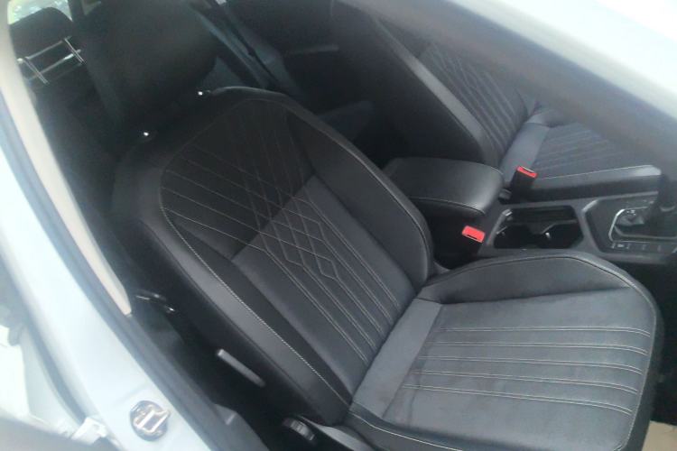 Used Volkswagen Tiguan L 2022 330TSI Automatic Two-Wheel Drive Comfort Edition