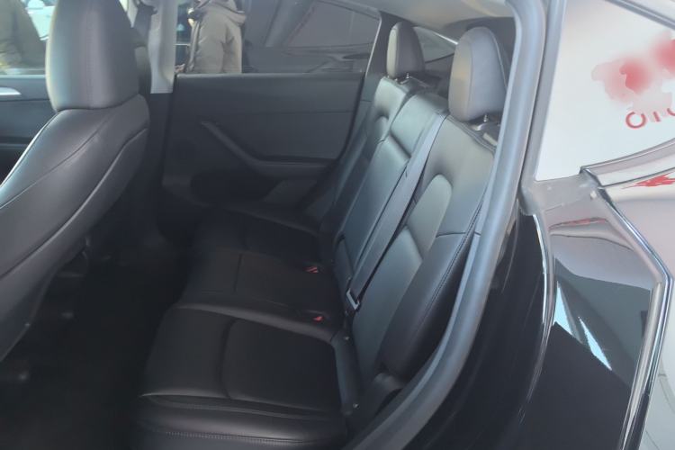 Used Tesla Model Y 2024 Rear-Wheel-Drive Version
