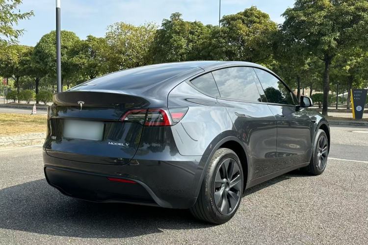 Used Tesla Model Y 2024 Rear-Wheel-Drive Version