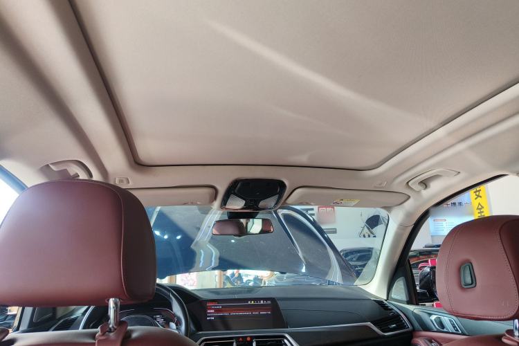 Used BMW X5 2022 Restyled xDrive 30Li Luxury Version M Sport Package