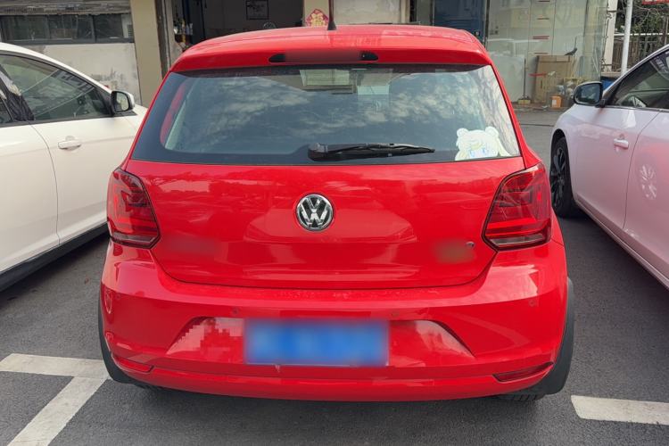 Used Volkswagen Polo 2014 1.4L Automatic Comfort Edition

