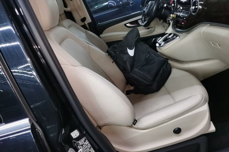 Used Mercedes-Benz V-Class 2018 V 260 L Prestige Extended Version China VI
