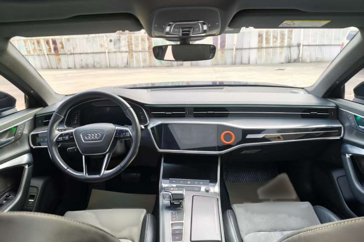 Used Audi A6L 2019 40 TFSI Luxury Dynamic Model
