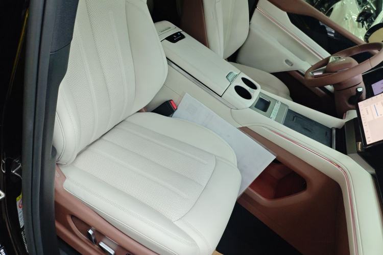 Used BYD Xia 2025 DM-i 1.5T 180km Excellence Model