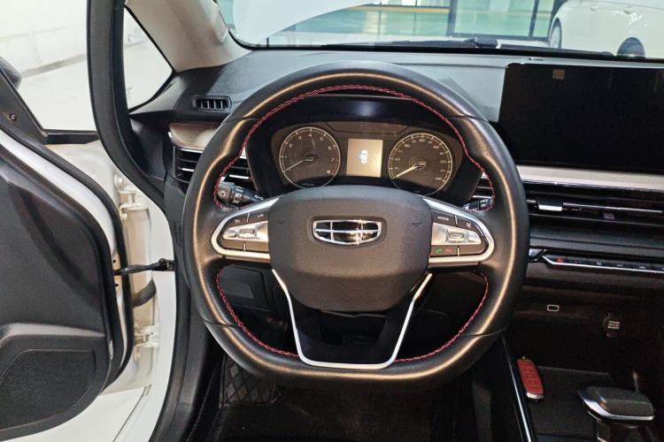 Used Geely Auto Vision X3 2021 PRO 1.5L CVT Deluxe Model
