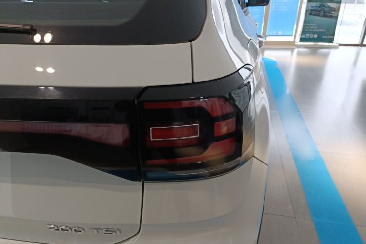 Used Volkswagen Tacqua 2023 200TSI DSG Joy-Connect Edition