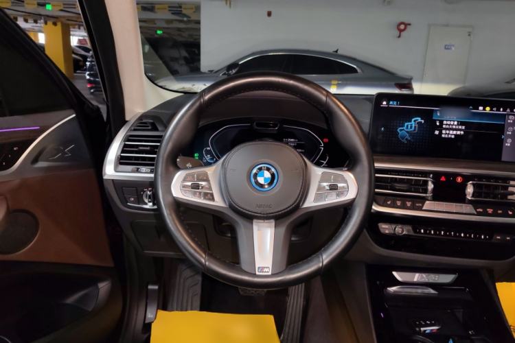 Used BMW iX3 2022 Leading Model
