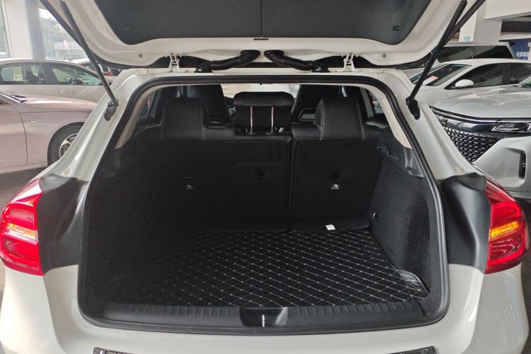 Used Mercedes-Benz GLA 2016 GLA 200 Fashion Model
