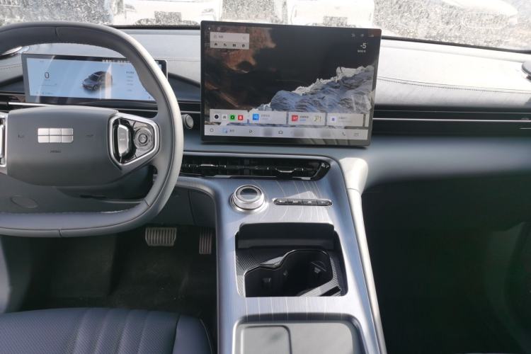 Used  E5 2026 Model 530km Launch Edition
