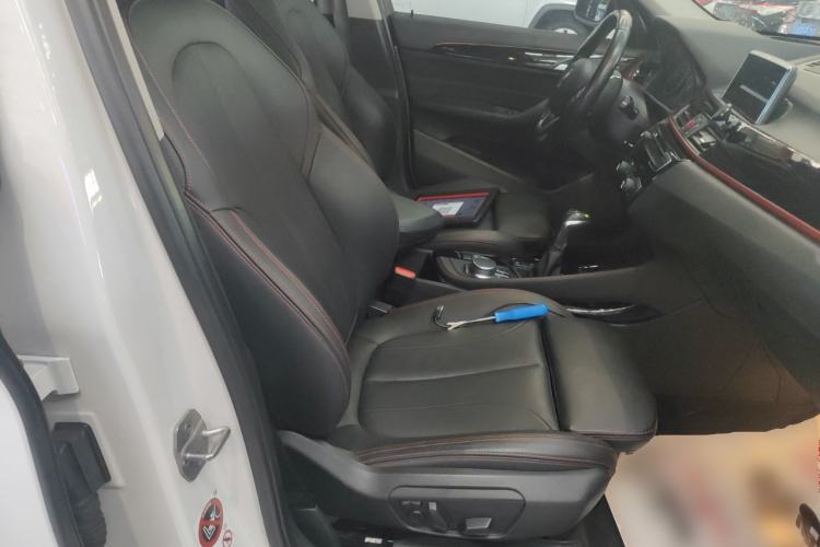 Used BMW X1 2016 xDrive20Li Luxury Model
