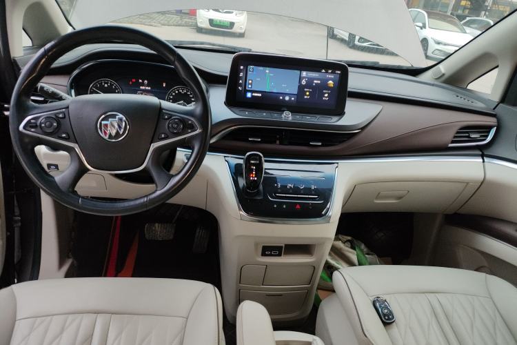 Used Buick GL8 2022 Land Business Class 652T Luxury Model
