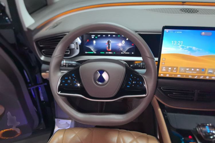 Used Denza D9 2022 DM-i 970 Four-Wheel Drive Prestige Model