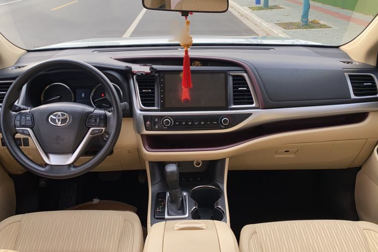 Used Toyota Highlander 2015 2.0T Four-Wheel Drive Elite Edition 7-Seater
