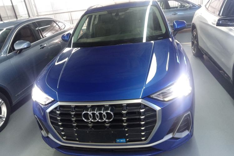 Used Audi Q3 2020 35 TFSI Fashion Dynamic Model