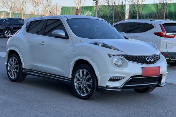 Used Infiniti ESQ 2014 1.6L Spontaneous Edition
