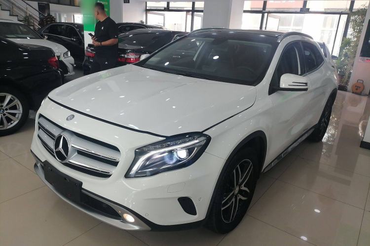 Used Mercedes-Benz GLA 2015 GLA 220 4MATIC Fashion Model