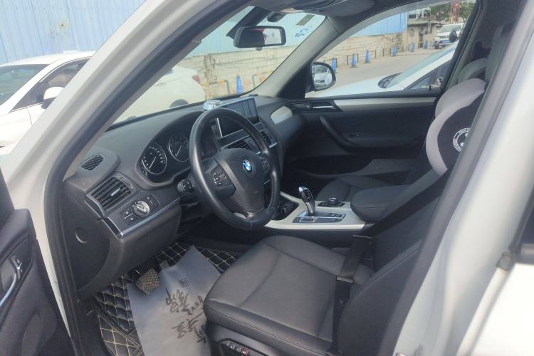 Used BMW X3 2016 sDrive20i
