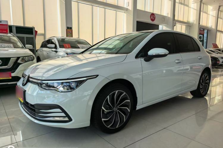 Used Volkswagen Golf 2023 Facelift 280TSI DSG Pro
