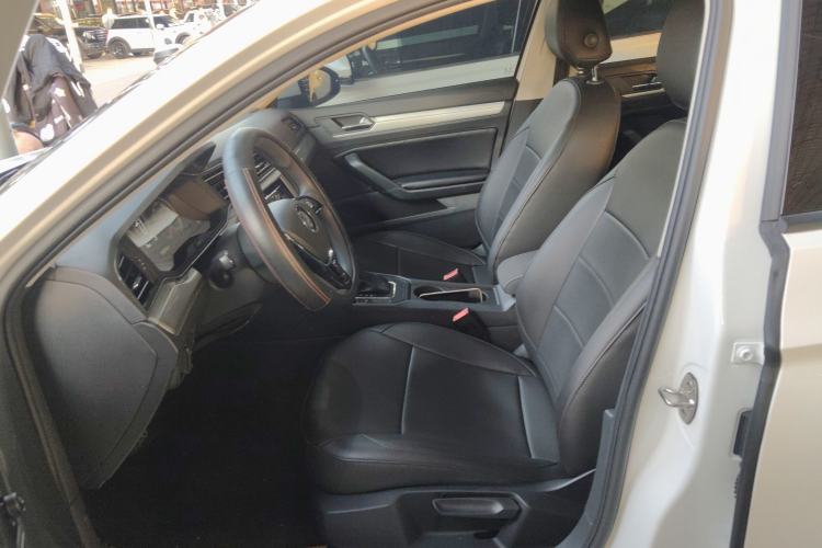 Used Volkswagen Lamando 2021 230TSI DSG Fashion Edition
