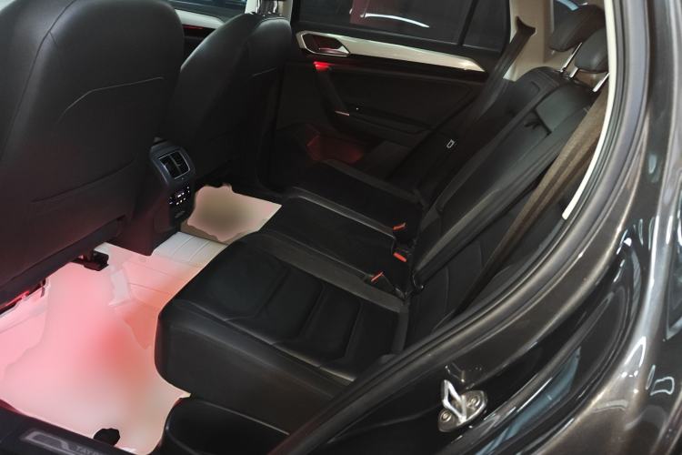 Used Volkswagen Tayron 2020 330TSI Two-Wheel Drive Luxury Smart Connectivity Version
