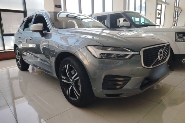 Used Volvo XC60 2018 T5 4x4 Smart & Sporty Edition
