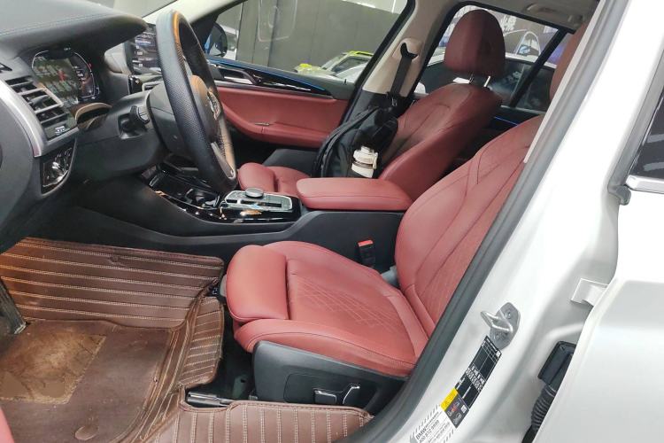 Used BMW iX3 2024 Leading Model
