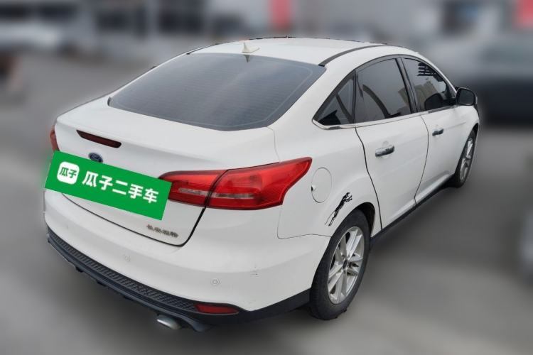 Used Ford Focus 2017 Sedan 1.6L Manual Fashion Edition Smart Drive Version
