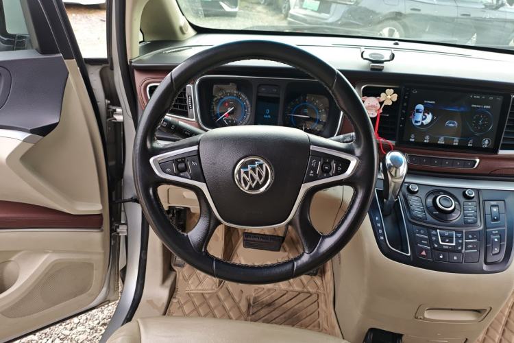 Used Buick GL8 2014 3.0L GT Luxury Business Haoya Edition
