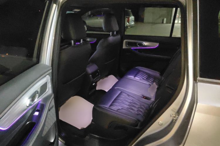 Used GAC Trumpchi GS8 2022 Linghang Series 2.0 TGDI Two-Wheel-Drive Luxury Smart Connectivity Version (7 Seats)