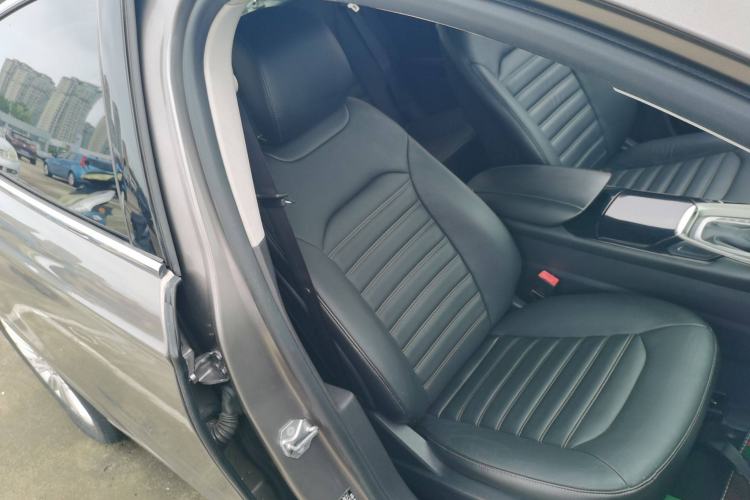 Used Ford Mondeo 2013 2.0L GTDi 200 Fashion Edition
