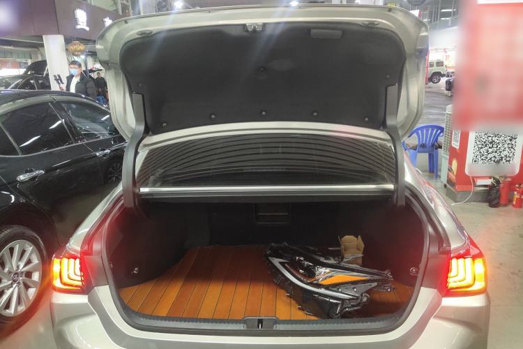 Used Lexus ES 2020 260 Excellence Edition