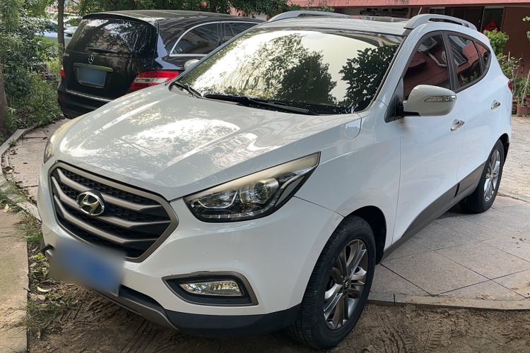 Used Hyundai ix35 2013 2.0L Automatic Two-Wheel Drive Smart GLS China IV Standard
