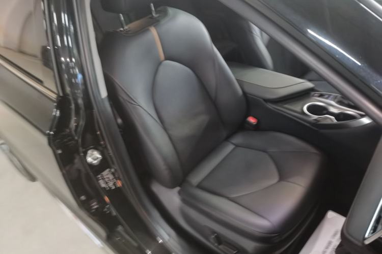 Used Toyota Camry 2023 2.5G Luxury Edition