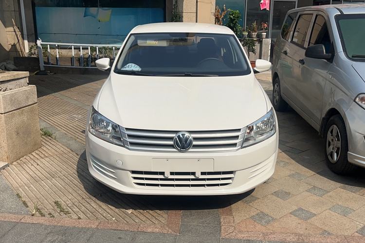 Used Volkswagen Santana 2015 1.6L Manual Fashion Edition
