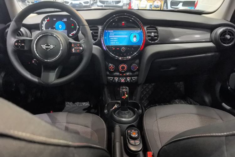 Used  MINI 2023 1.5T ONE Five-Door Edition