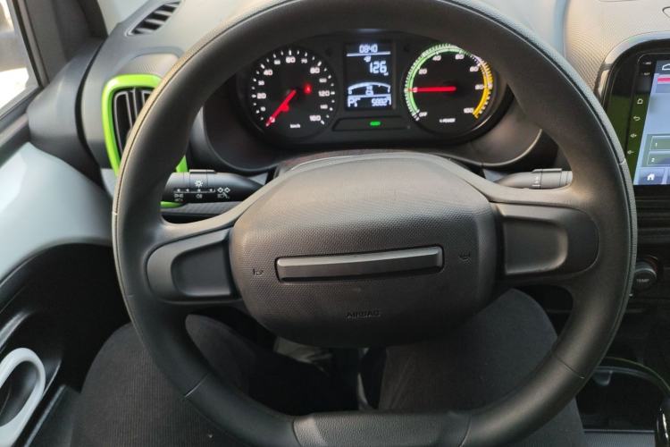 Used Roewe Clever 2021 302 km New Four-Seater Super-Efficient Version