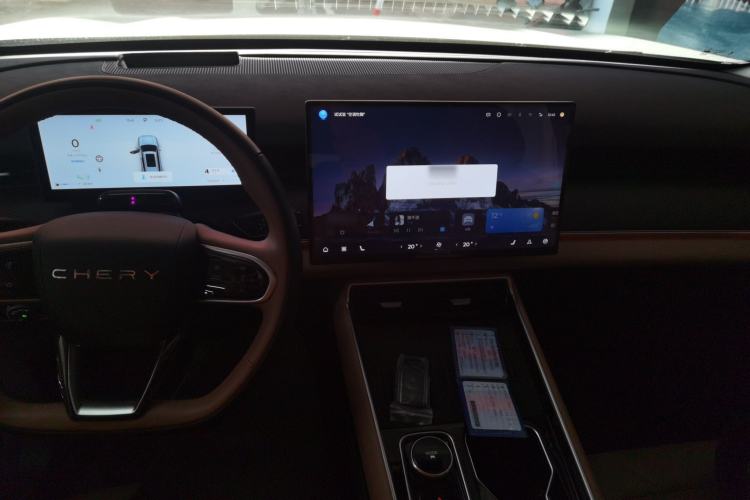 Used Chery Tiggo 8 L 2024 2.0T Two-Wheel Drive Prestige Version 5 Seats
