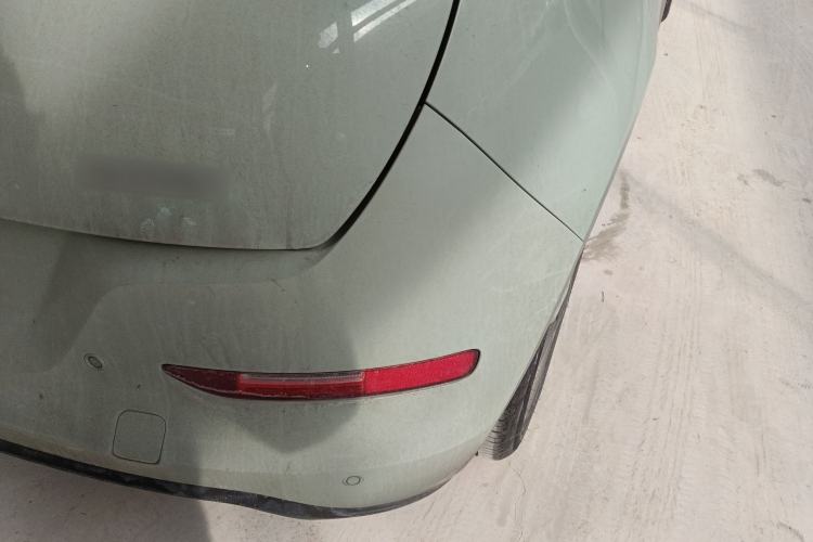 Used ORA Good Cat 2022 Morandi Edition 400km Standard Range Premium Version Lithium-Ion Battery