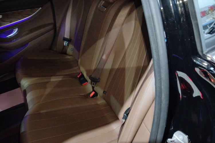 Used Mercedes-Benz E-Class 2016 E 200 L
