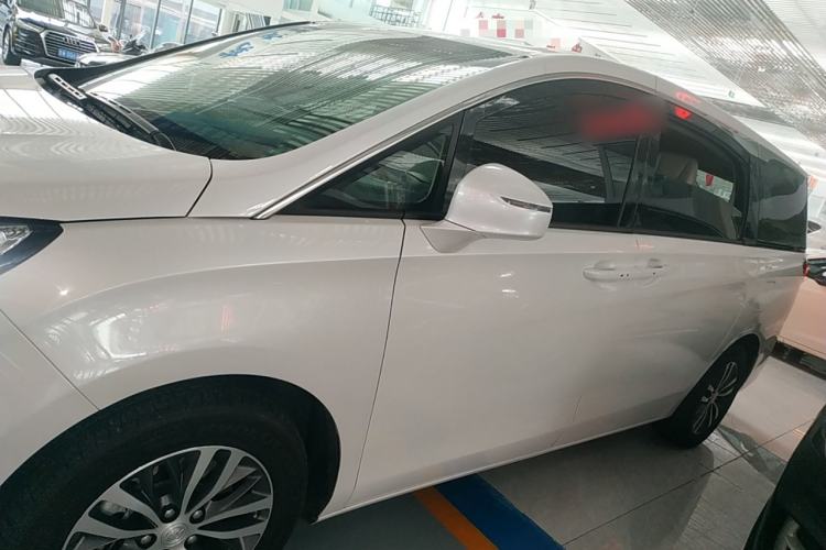 Used Buick GL8 2022 ES Landtrek 653T Comfort Edition
