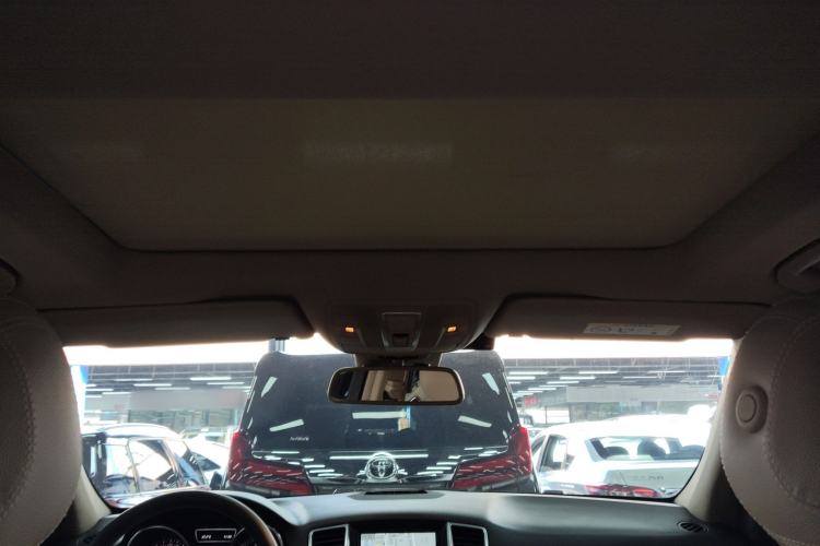 Used Mercedes-Benz M-Class 2014 ML 400 4MATIC Dynamic Model