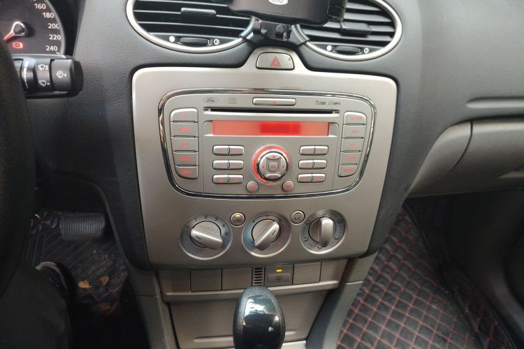 Used Ford Focus 2013 Hatchback Classic 1.8L Automatic Base Model