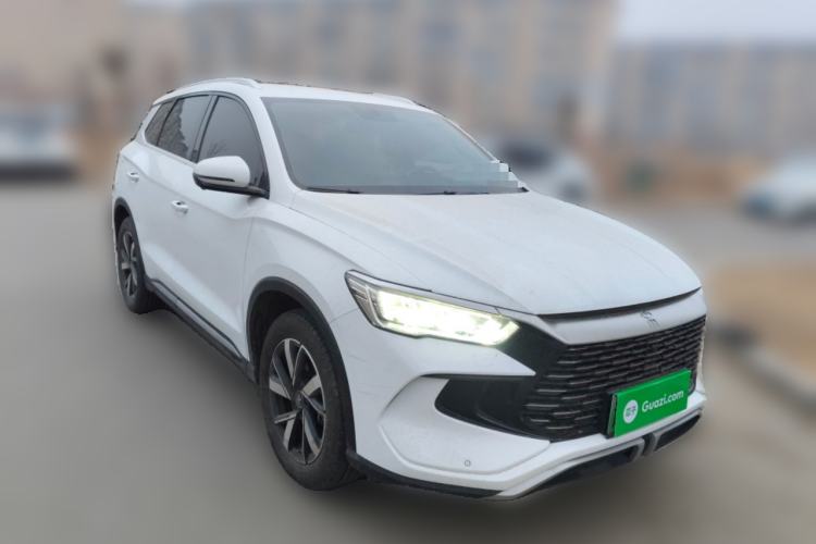 Used BYD Song Pro New Energy 2023 Champion Edition DM-i 71KM Navigation Model
